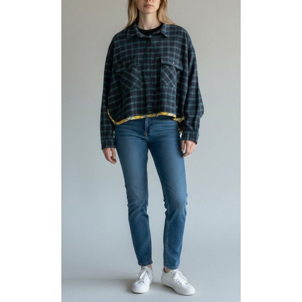 BDG Womens Green & Black Plaid Cropped Flannel Shirt With Yellow Trim Hem Button